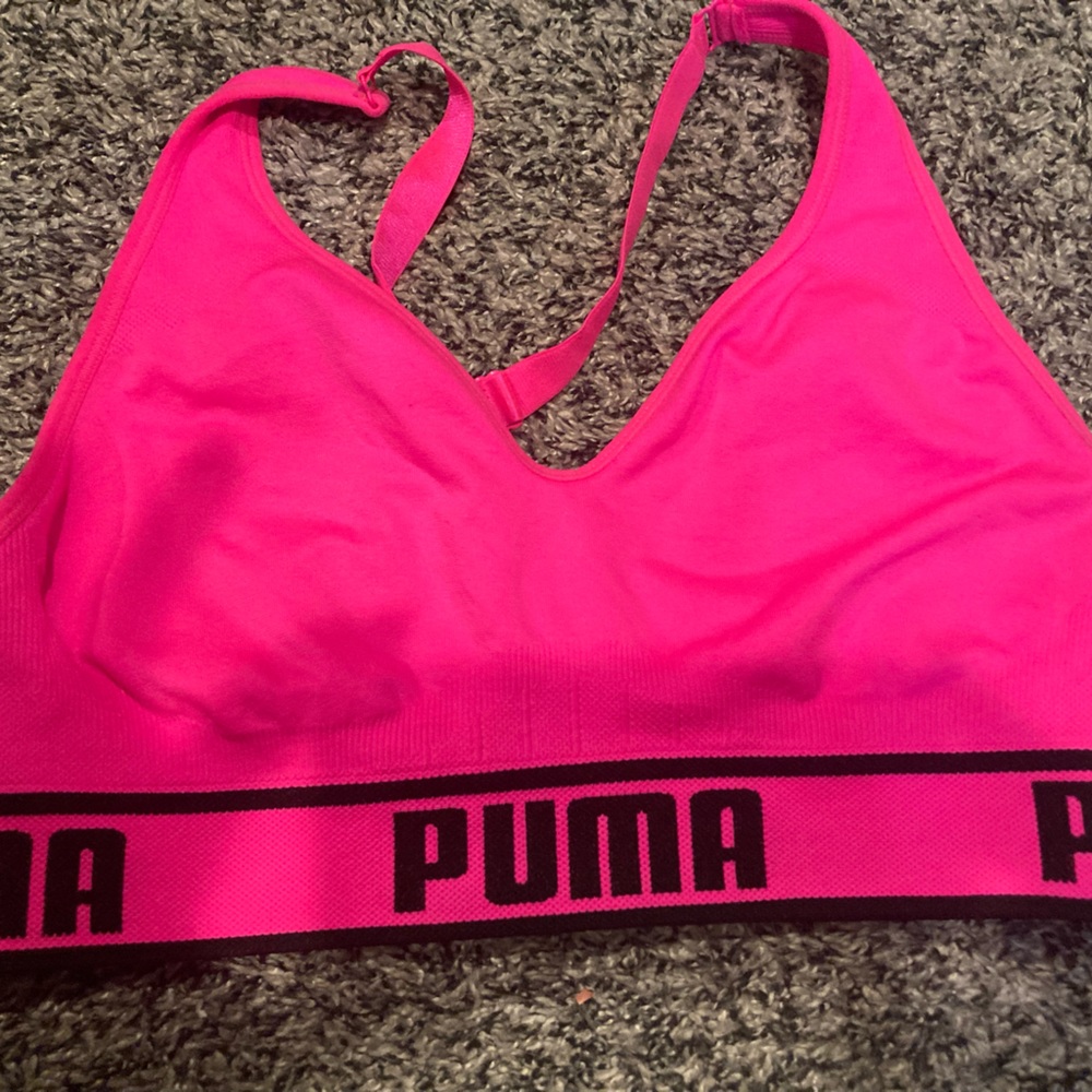 Sports bra